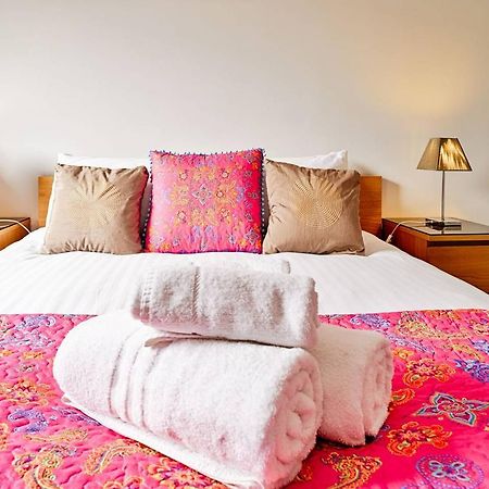 Joivy Bright Royal Mile Apartment Edinburgh Ngoại thất bức ảnh