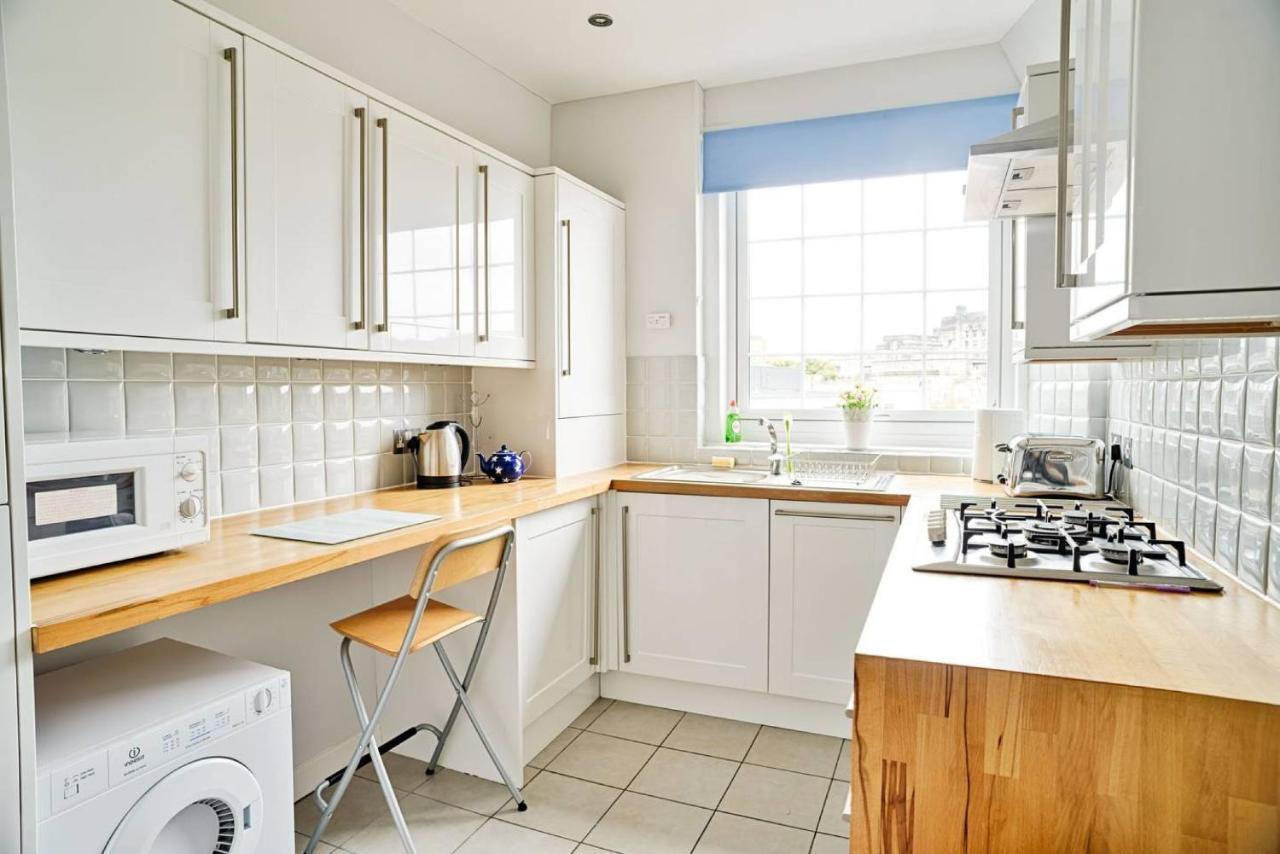 Joivy Bright Royal Mile Apartment Edinburgh Ngoại thất bức ảnh