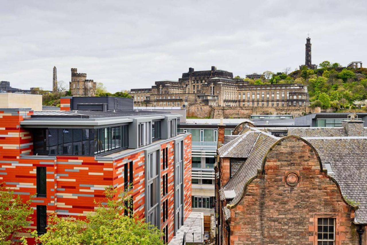 Joivy Bright Royal Mile Apartment Edinburgh Ngoại thất bức ảnh